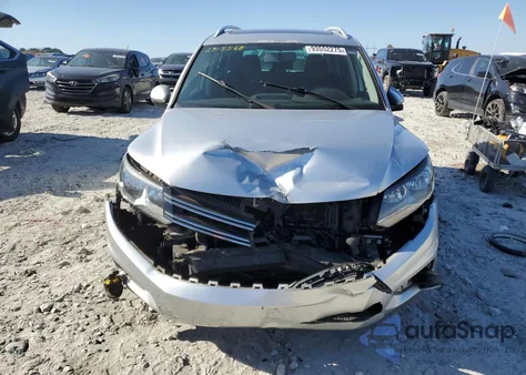 2014 Volkswagen Tiguan S from USA, damaged, VIN WVGAV3AX1EW566123